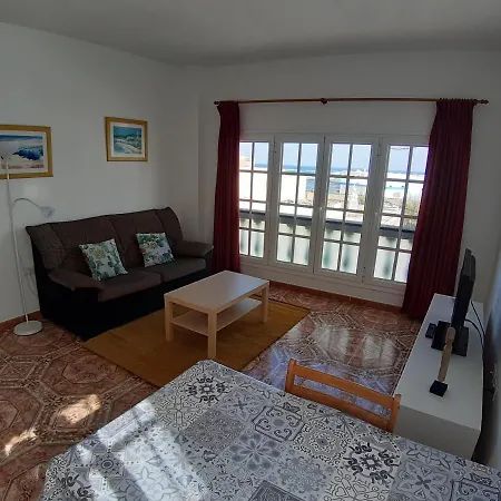Апартаменты Apartamentos Orzola *