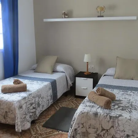 Апартаменты Apartamentos Orzola *