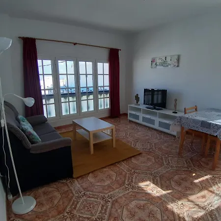 Daire Apartamentos Orzola *